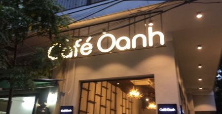 bảng hiệu quán cà phê